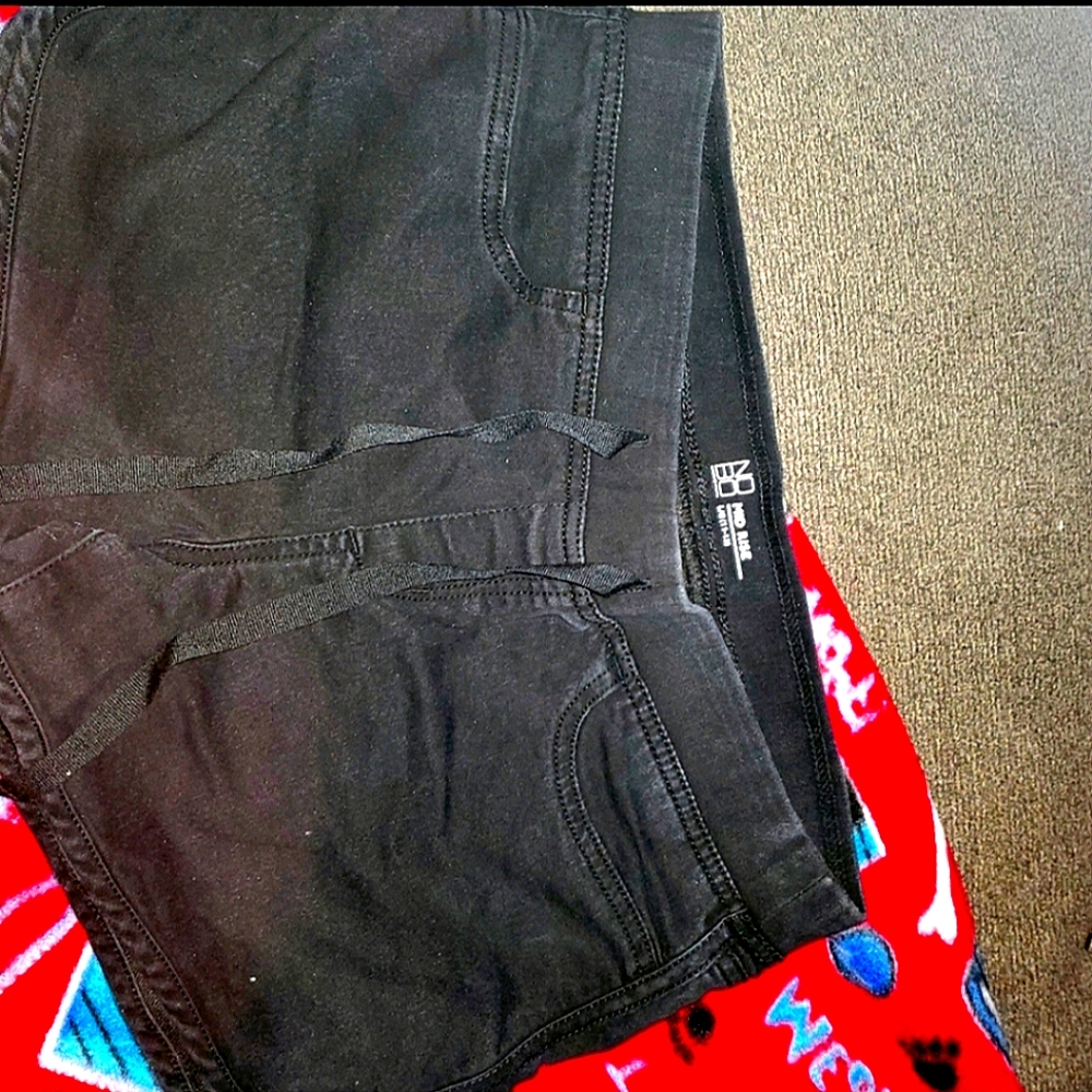 💋5/20 Nobo pull on shorts large